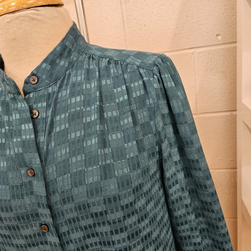 Check pattern blouse - Picture 3 of 4